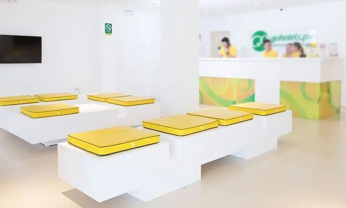 Go Hotels North Edsa - Lobi