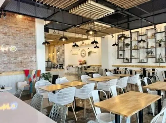 Go Hotels Tuguegarao - Yerinde Yemek