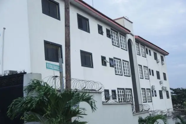 Goddis Apartments