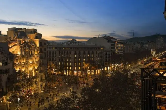 Godó Luxury Apartment Passeig de Gracia - Dış Mekan