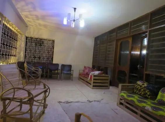Godson Charity Hostel and Climb Kili - Lobi