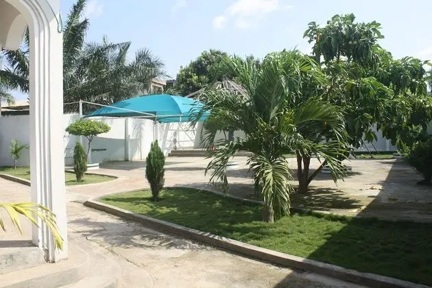 Godville Guest House