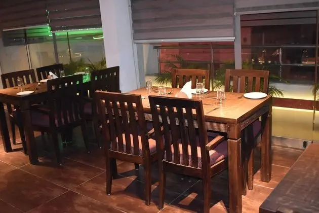 Hotel Godwin Deluxe - Yerinde Yemek