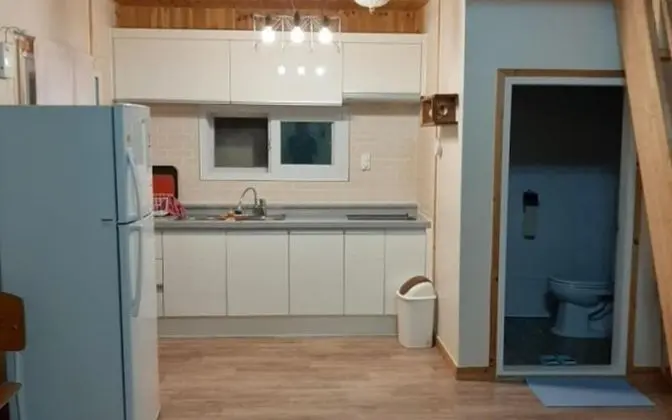 Goesan Byeolbitsanmagi Pension