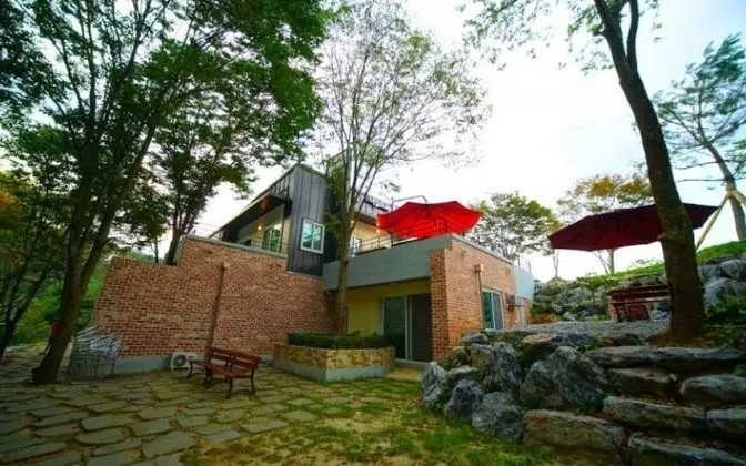 Goesan Namusori Pension