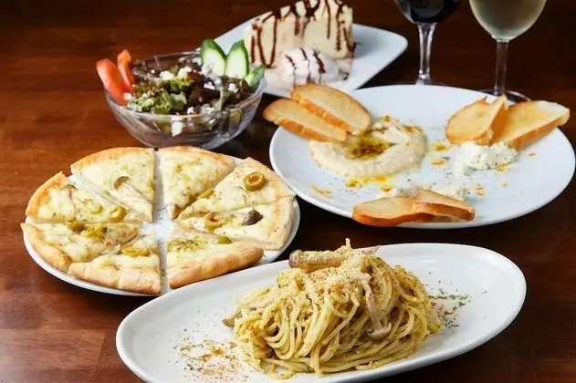 Gojo Paradiso homes restaurant and bar - Hostel - Yerinde Yemek