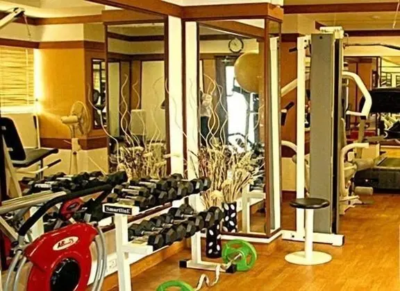 Gokulam Park Hotel & Convention Centre - Fitness