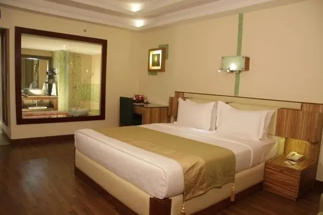 Gokulam Park Hotel & Convention Centre - Oda