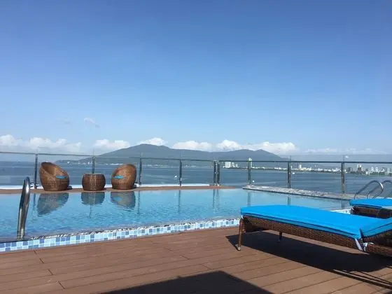 Gold Boutique Hotel Danang - Havuz