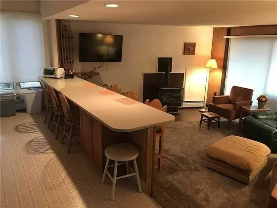 Gold Camp II E87 Condo