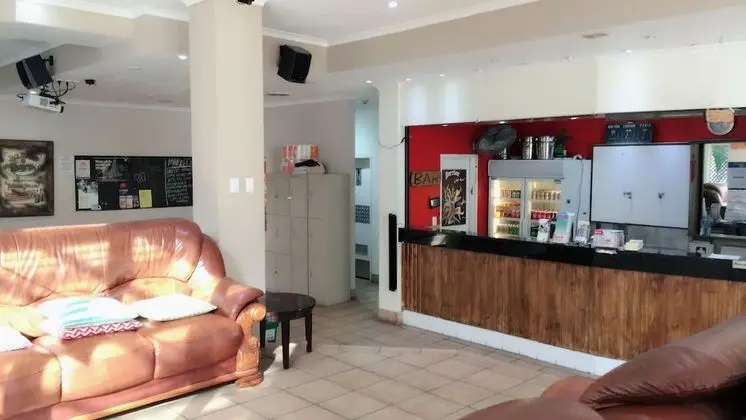 Gold Coast Backpackers - Hostel - Lobi