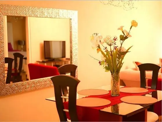 Gold Coast Luxurious and Stylish Condo - Öne Çıkan Resim
