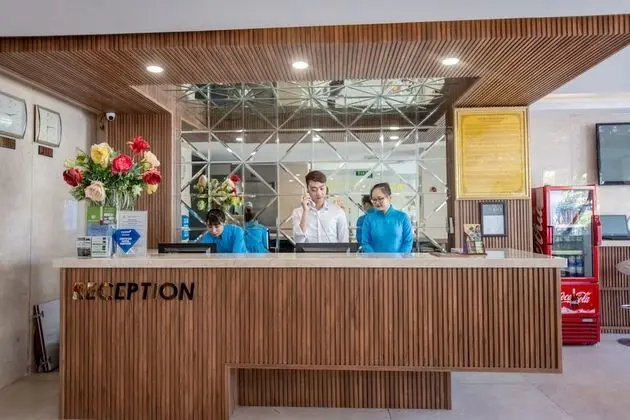 Gold Hotel Da Nang - Lobi