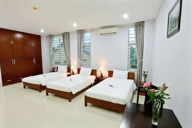 Gold House Hotel