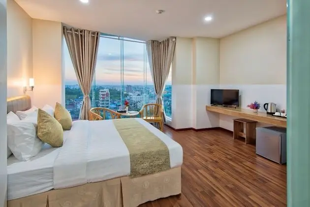 Gold Leaf Hotel - Öne Çıkan Resim