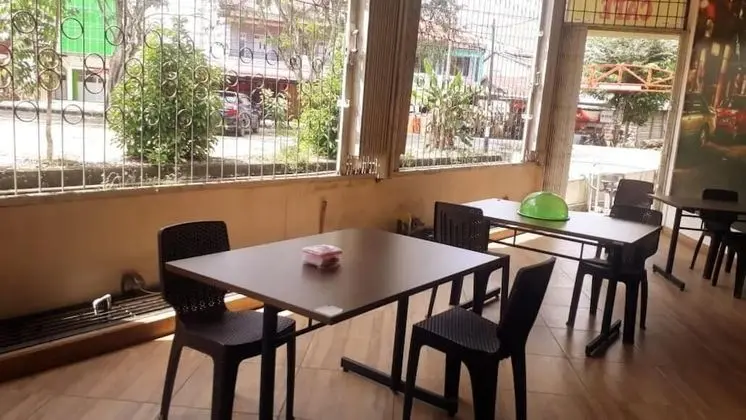 Gold Line Guest House - Yerinde Yemek