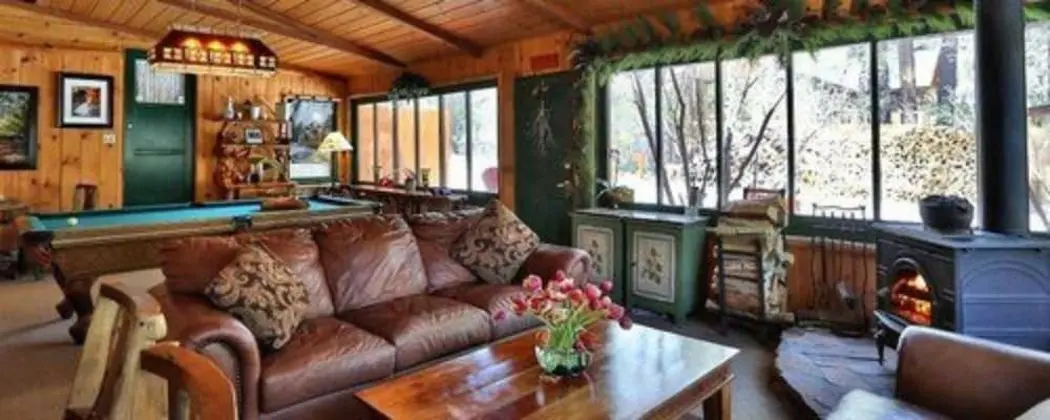 Gold Mountain Manor Bed and Breakfast - İç Mekan