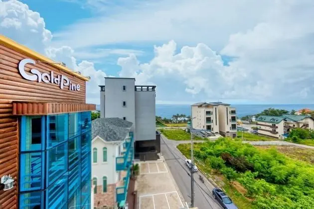 Gold Pine Pension