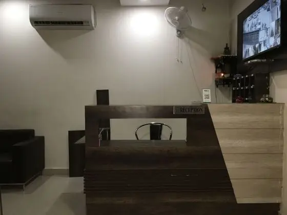Hotel Gold Residency Kurukshetra - Lobi
