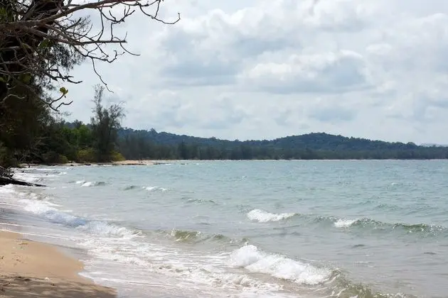 Gold Sand Beach Bungalow - Plaj