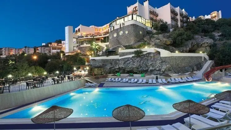 Golden Age Crystal Bodrum