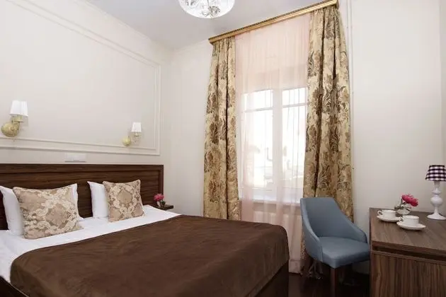 Golden Age Hotel - Oda