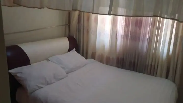 Golden Apartments Bukoto - Öne Çıkan Resim