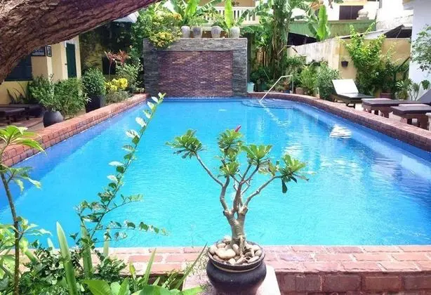 Golden Banana Boutique Resort