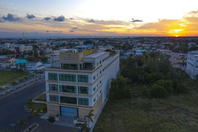 Golden Bay Belize Hotel