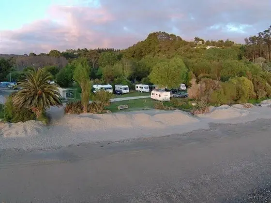 Golden Bay Holiday Park - Genel