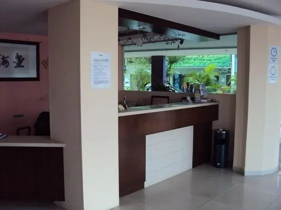 Golden Bay Hotel - Lobi