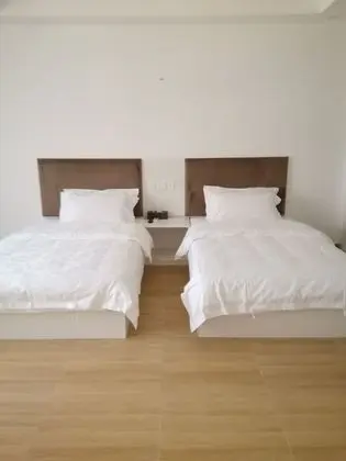 Golden Bay Hotel - Oda