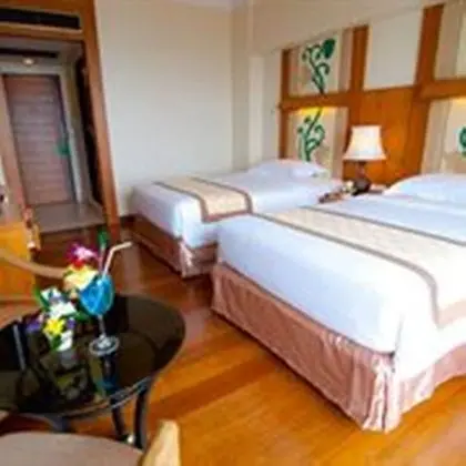 Golden Beach Hotel Pattaya - Oda