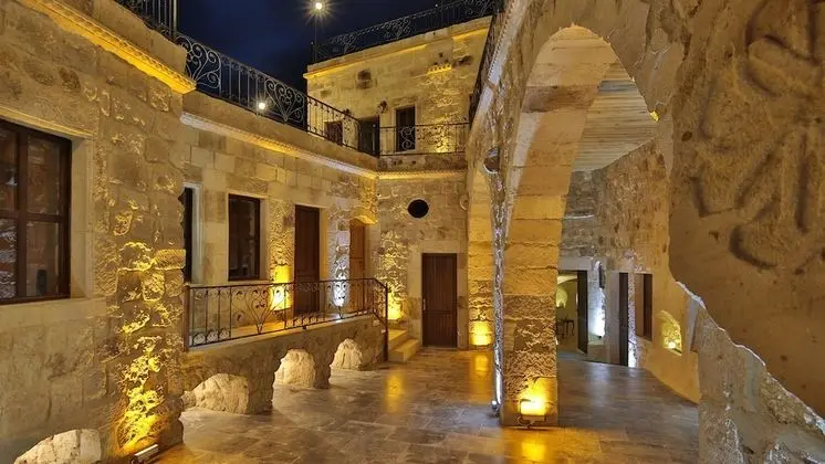 Golden Cave Suites - Dış Mekan