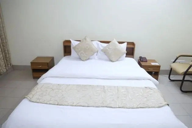 Hotel Golden City