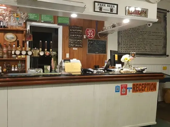 GOLDEN CROSS HOTEL
