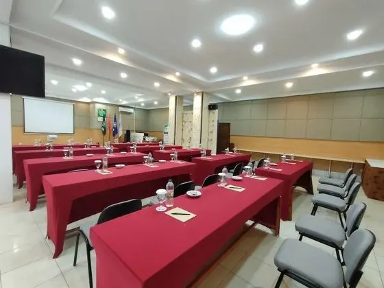 Golden Ganesha Hotel Yogyakarta - İş / Konferans