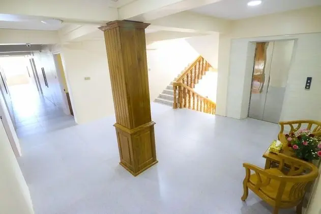 Golden Gum Kino Hotel Nyaung Shwe - İç Mekan