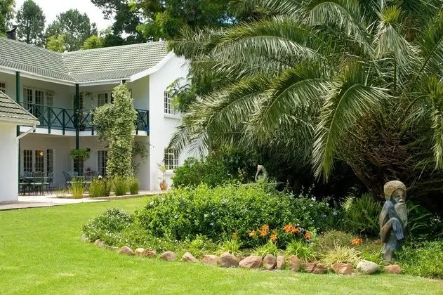 Golden Hill Guest House & Tours - Adults Only - Dış Mekan