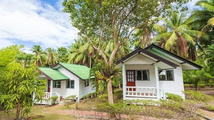 Golden Hill Resort