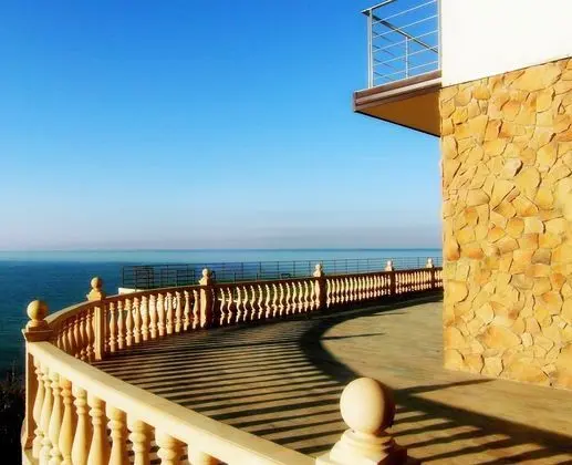 Hotel Golden hills
