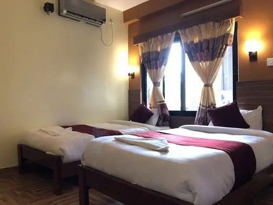 Hotel Golden Holiday