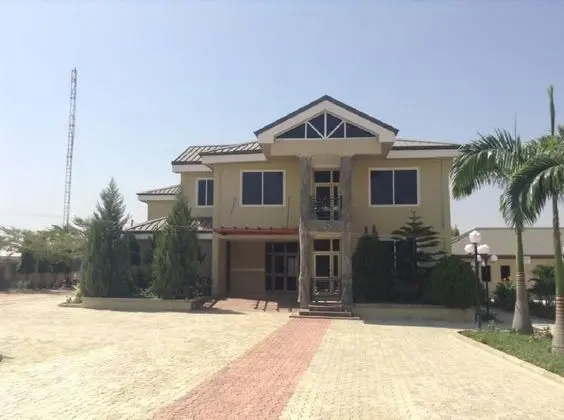 Golden Horse Hotel