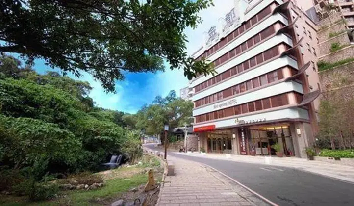 Golden Hotspring Hotel