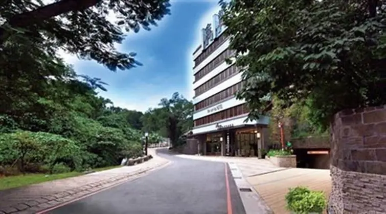 Golden Hotspring Hotel