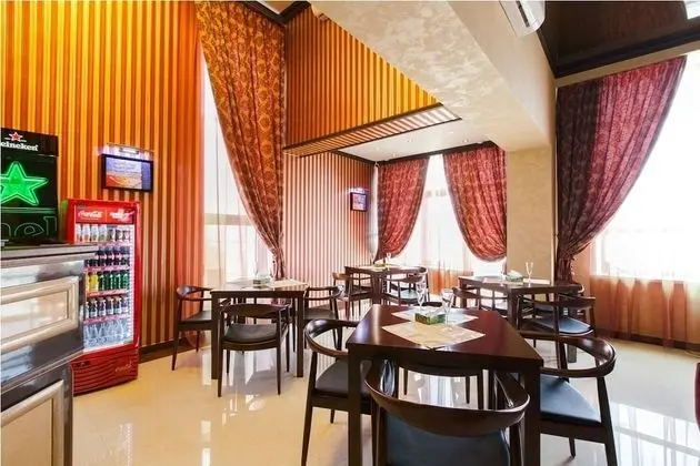 Golden House - Yerinde Yemek