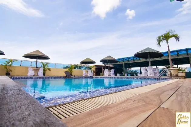 Golden House Hotel & Restaurant - Havuz