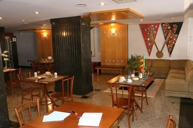 Golden Inga Suíte Hotel