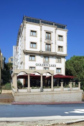Golden Lake HotelFotoğrafı