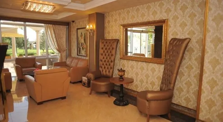 Golden Lake Hotel - Spa